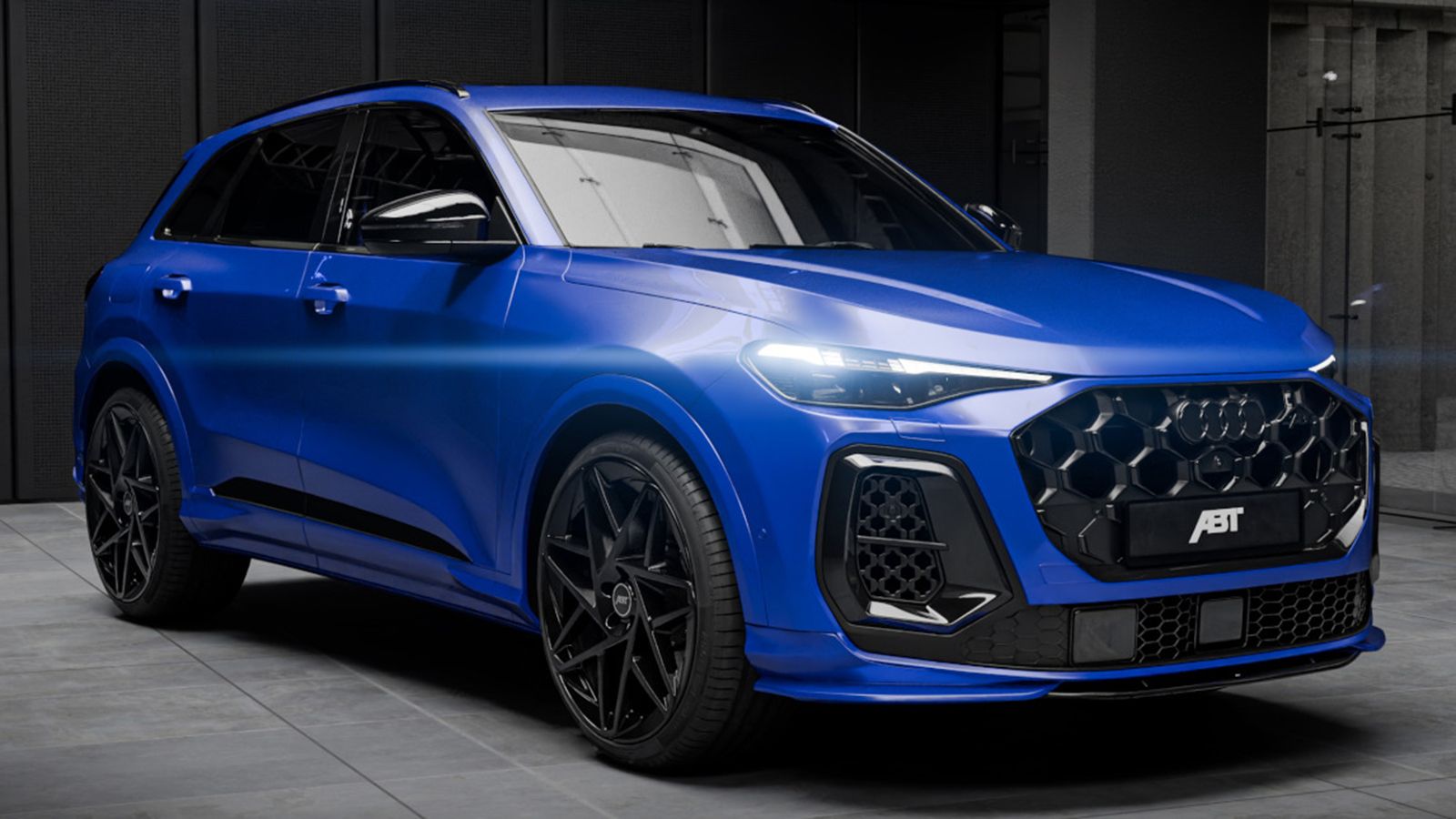 Το Audi SQ5 της ΑΒΤ ήρθε με 440 άλογα και πιο αγριεμένη εμφάνιση 